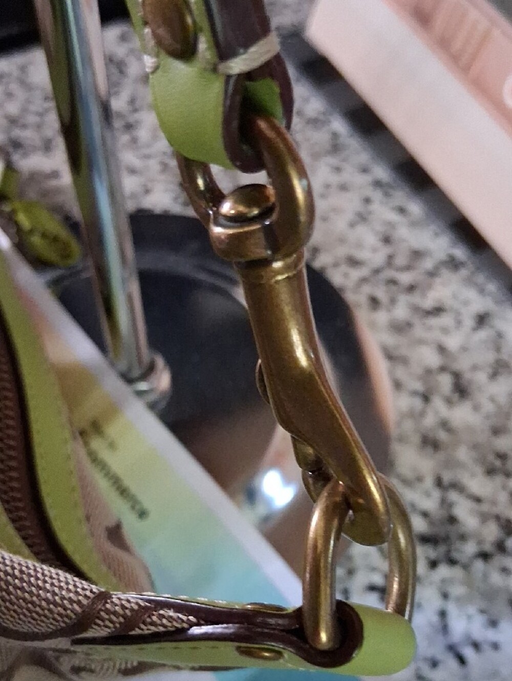 Coach VINTAGE Tan Signature Canvas Swingback Bag with Lime Trim EUC - Picture 5 of 13